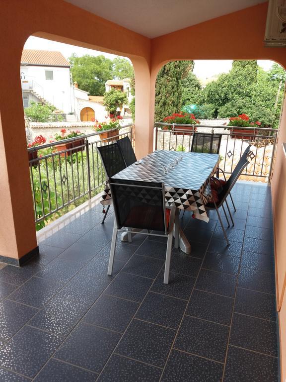 Apartments Katarina Porec Exterior photo
